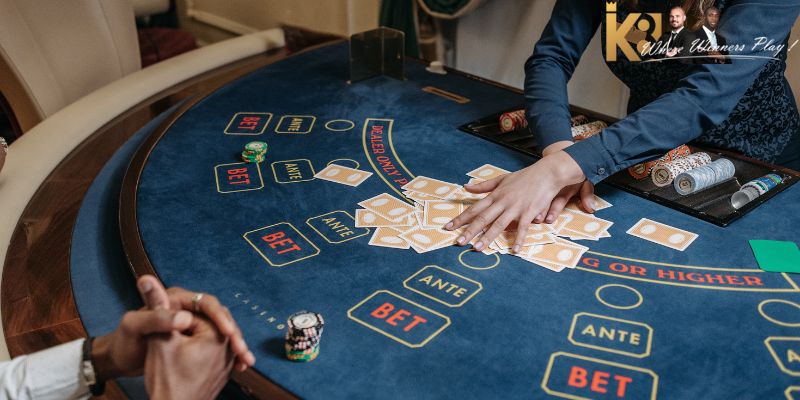 Tìm hiểu về cách chơi Baccarat thắng 100 cơ bản